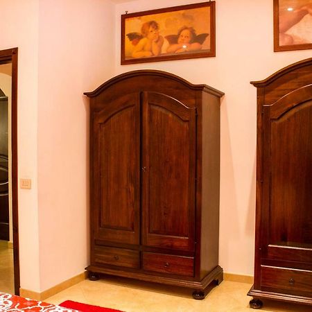 A Casa Di Alice Locazione Turistica Apartment Palermo Ngoại thất bức ảnh